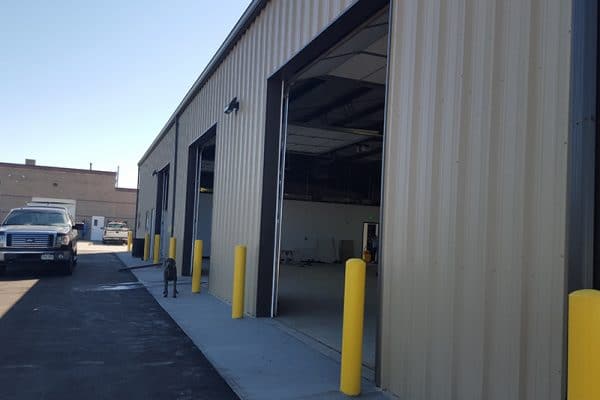 Steel building construction for commercial spaces